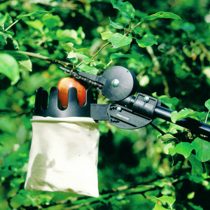 Dispozitiv de recoltat fructe Fiskars UP80