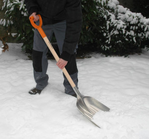 Lopata pentru zapada si cereale Fiskars Snow and Grain